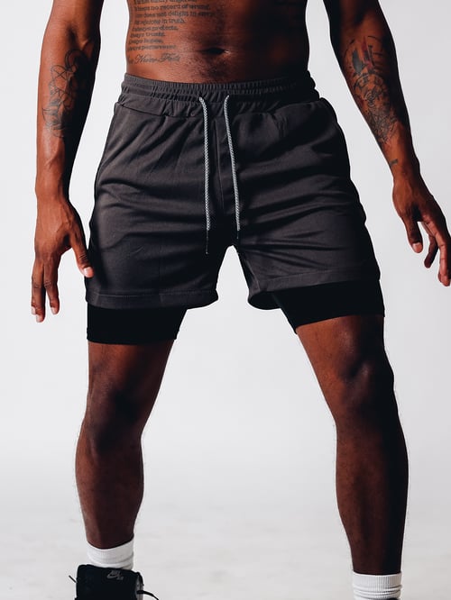 Short de Sport 2-en-1 pour Homme 2