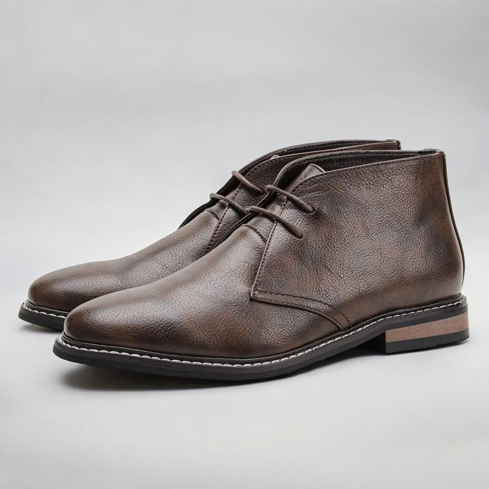 Bottes Chukka en Cuir pour Homme Élégantes 2