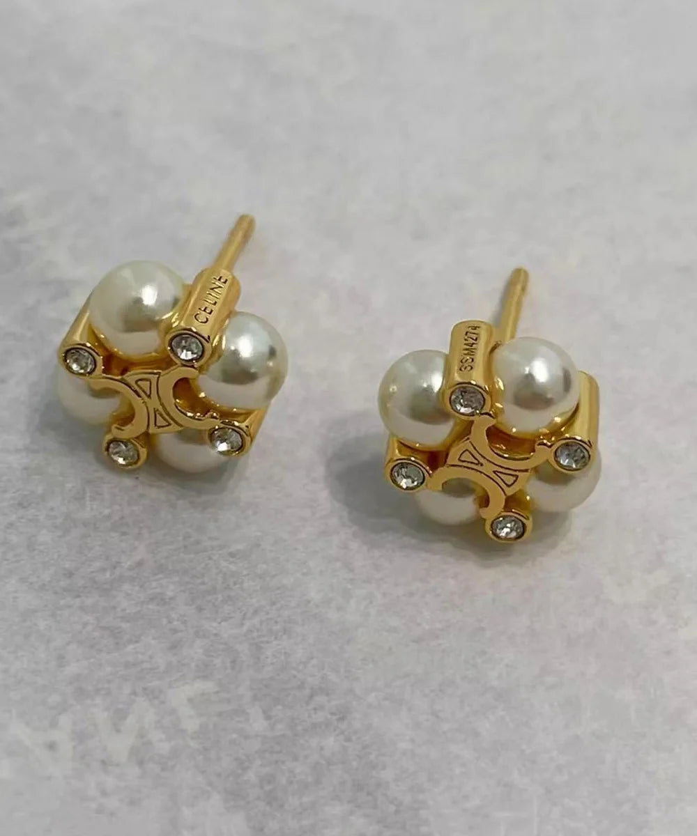 Boucles d'oreilles puces florales pour femmes 4