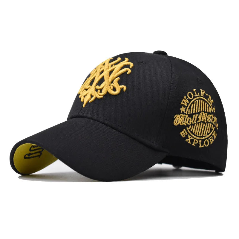 Casquette Brodée Loup Ajustable 2