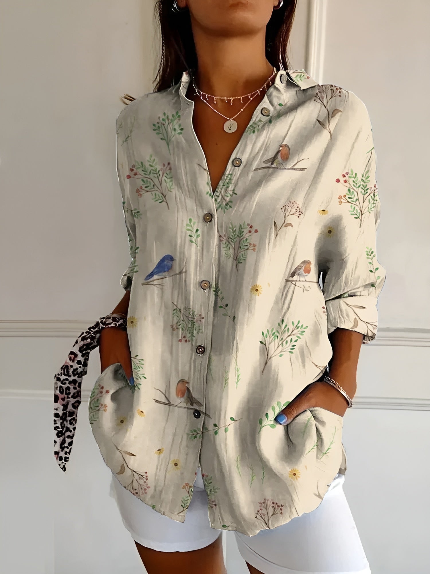 Chemise à boutons pour femmes en tissu léger à motif floral 3