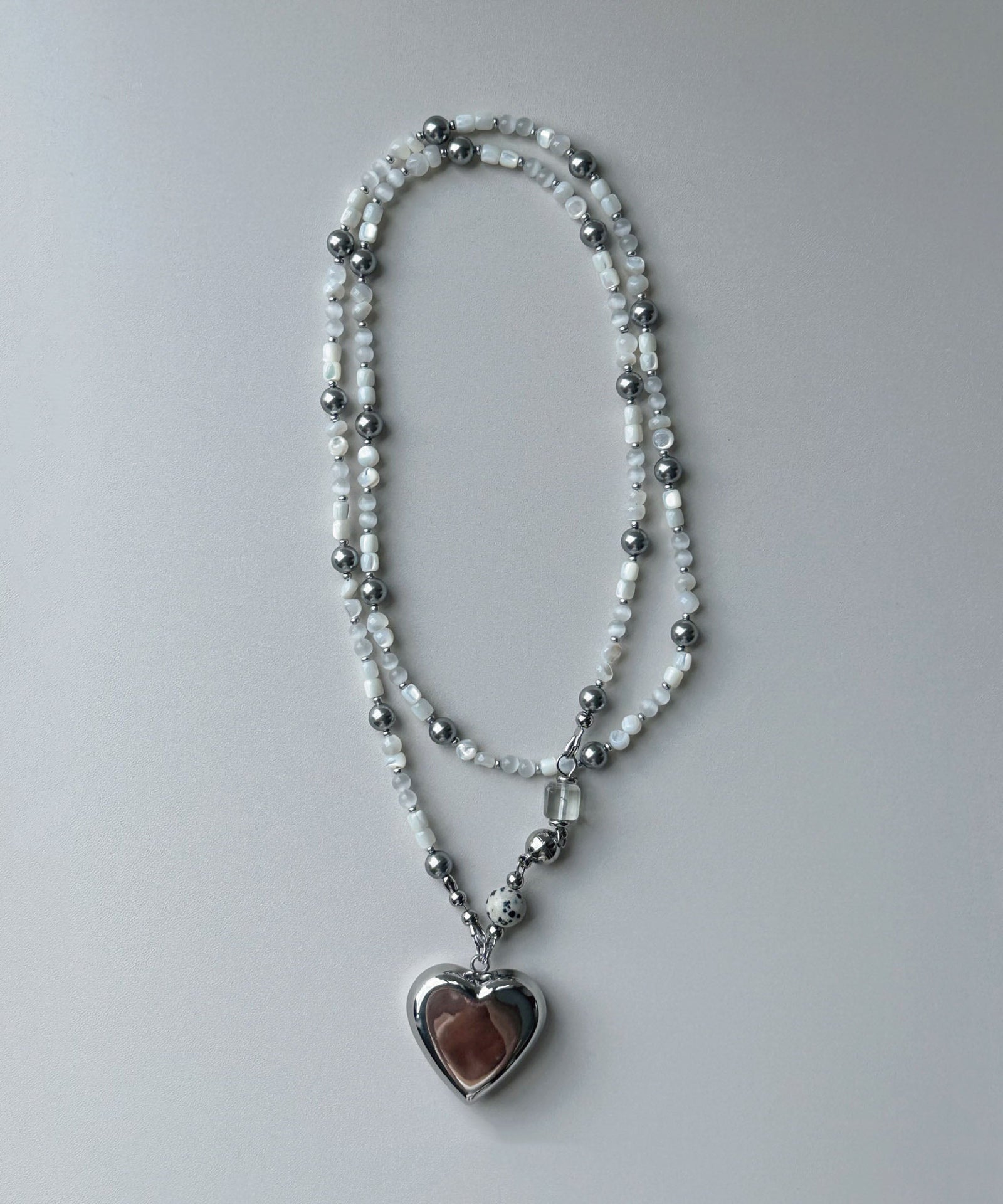 Collier Long Femme avec Pendentif Cœur Design Original 4