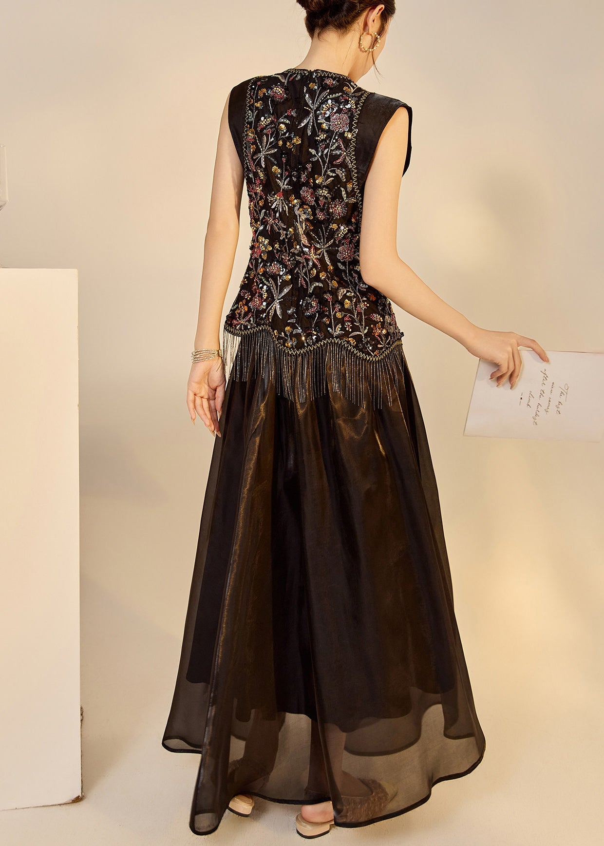 Ensemble Femme 2 Pièces Sans Manches Brodé avec Détails Perle et Gland 3