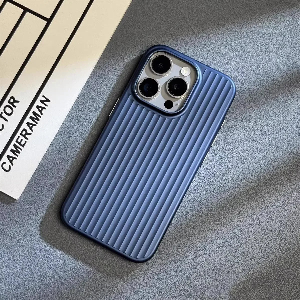 Étui de Téléphone Minimaliste Design Moderne avec Protection Optimale 2