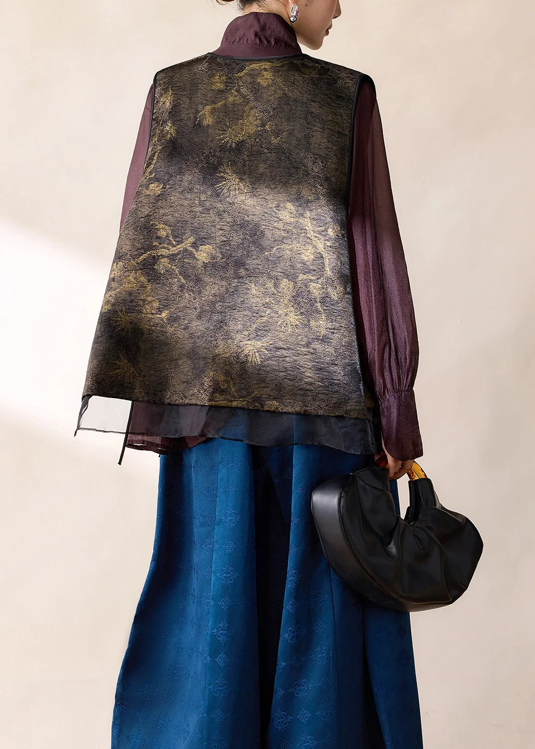 Gilet sans manches brodé style chinois pour femme 4