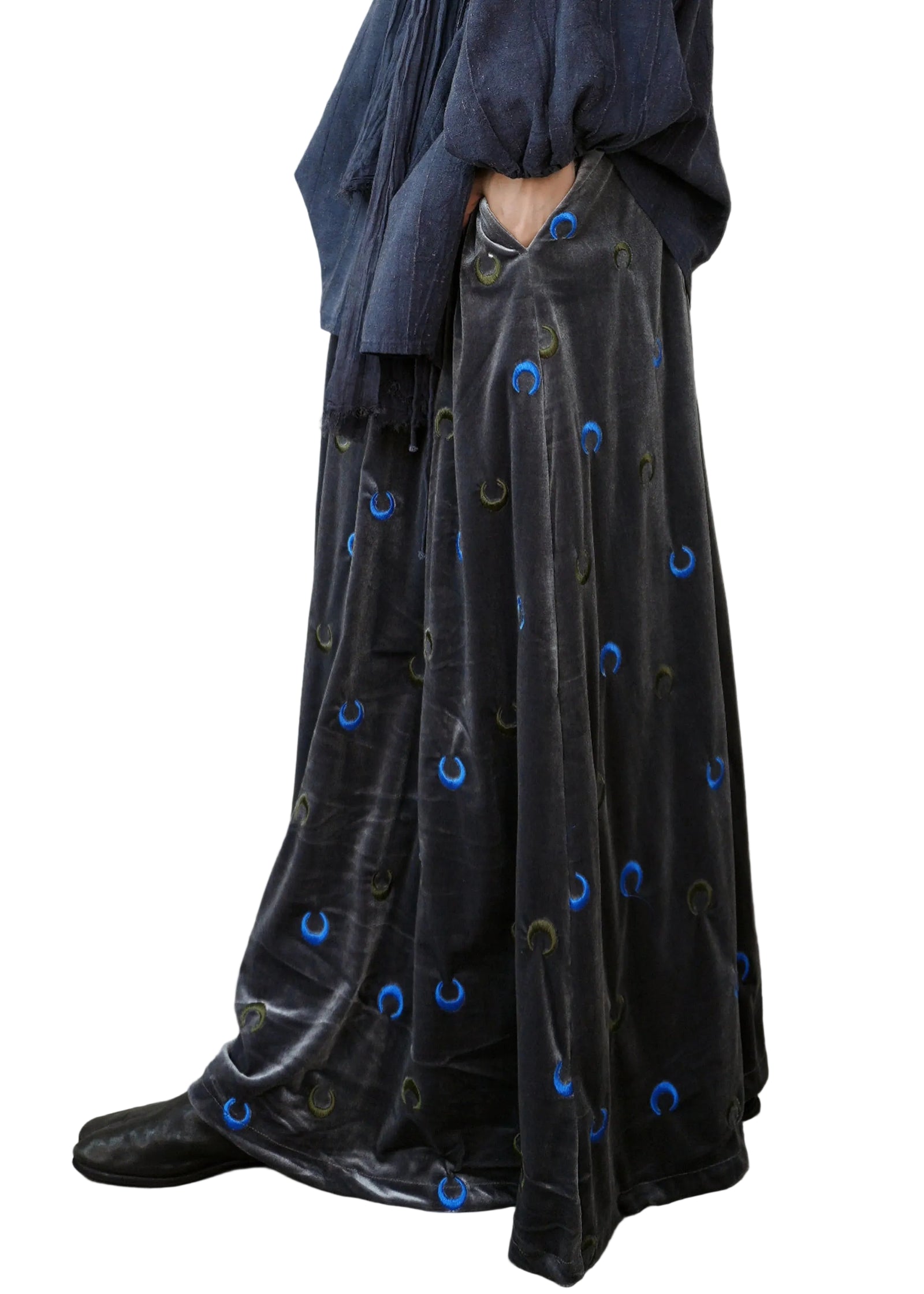 Jupe longue ample taille haute brodée pour femme 4