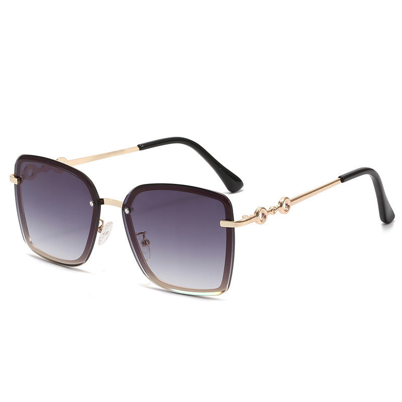 Lunette de Soleil Femme Carrée Avec Verres Miroir Protection UV 6