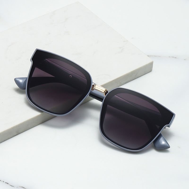Lunette de Soleil Femme Design Carré Tendance avec Protection UV 2