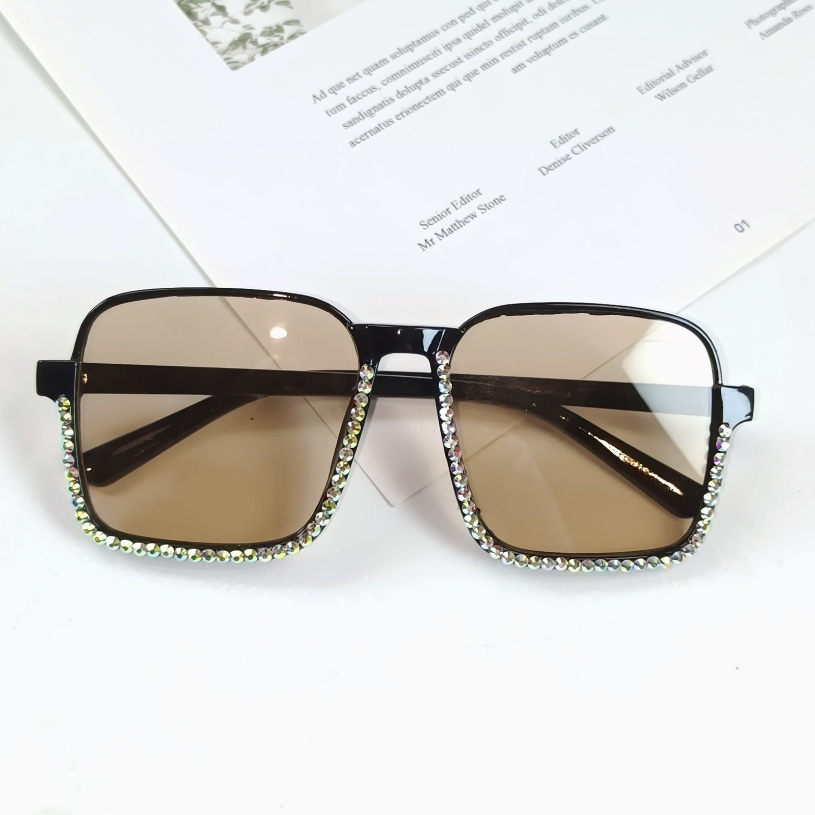 Lunette de Soleil Femme Glamour avec Strass Étincelants et Protection UV400 4