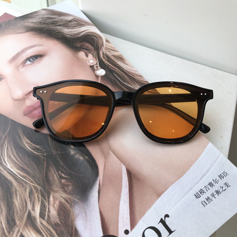 Lunettes de Soleil Femme Style Œil de Chat Rétro 4