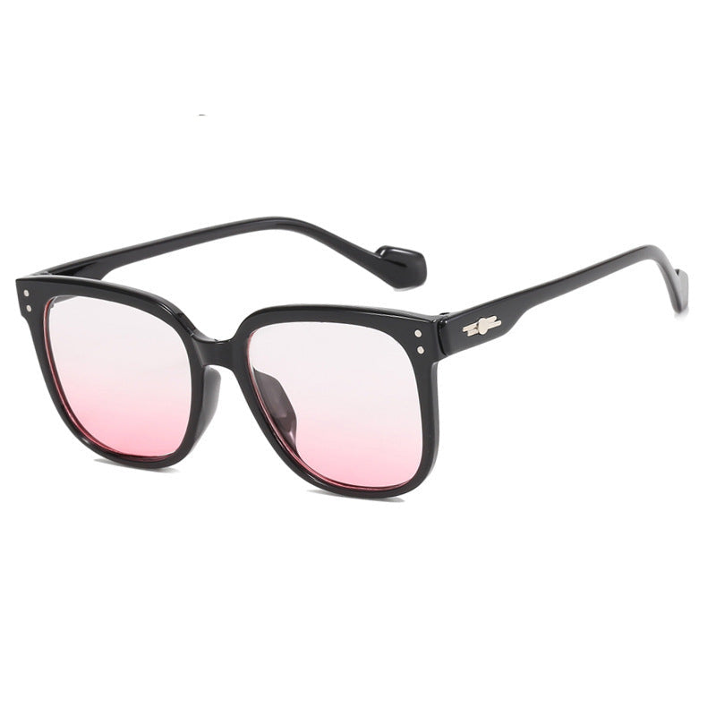 Lunettes de soleil carrées femme tendance 0
