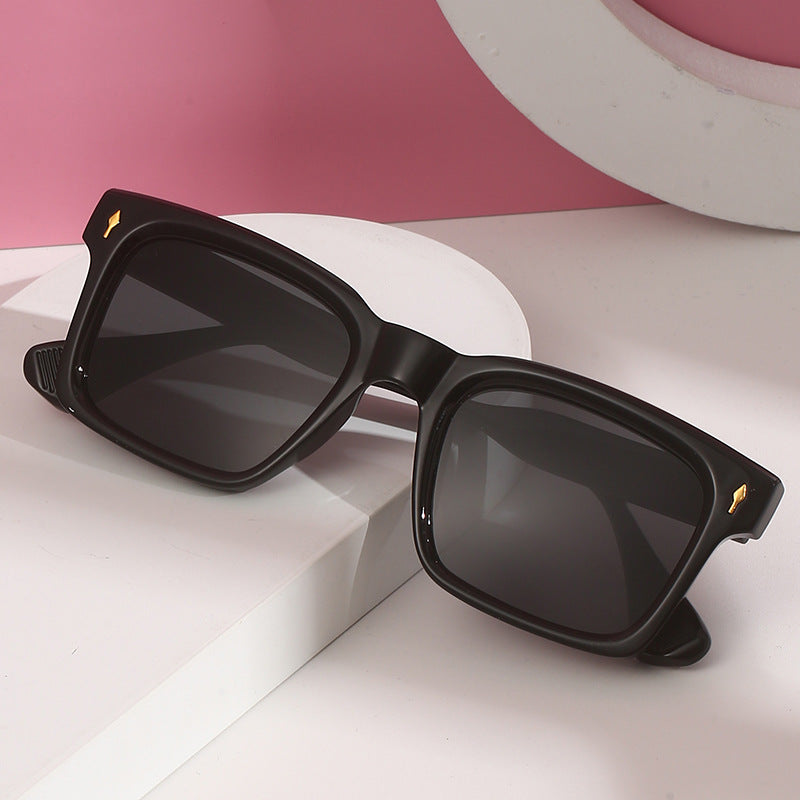 Lunettes de soleil carrées pour femmes tendance 1