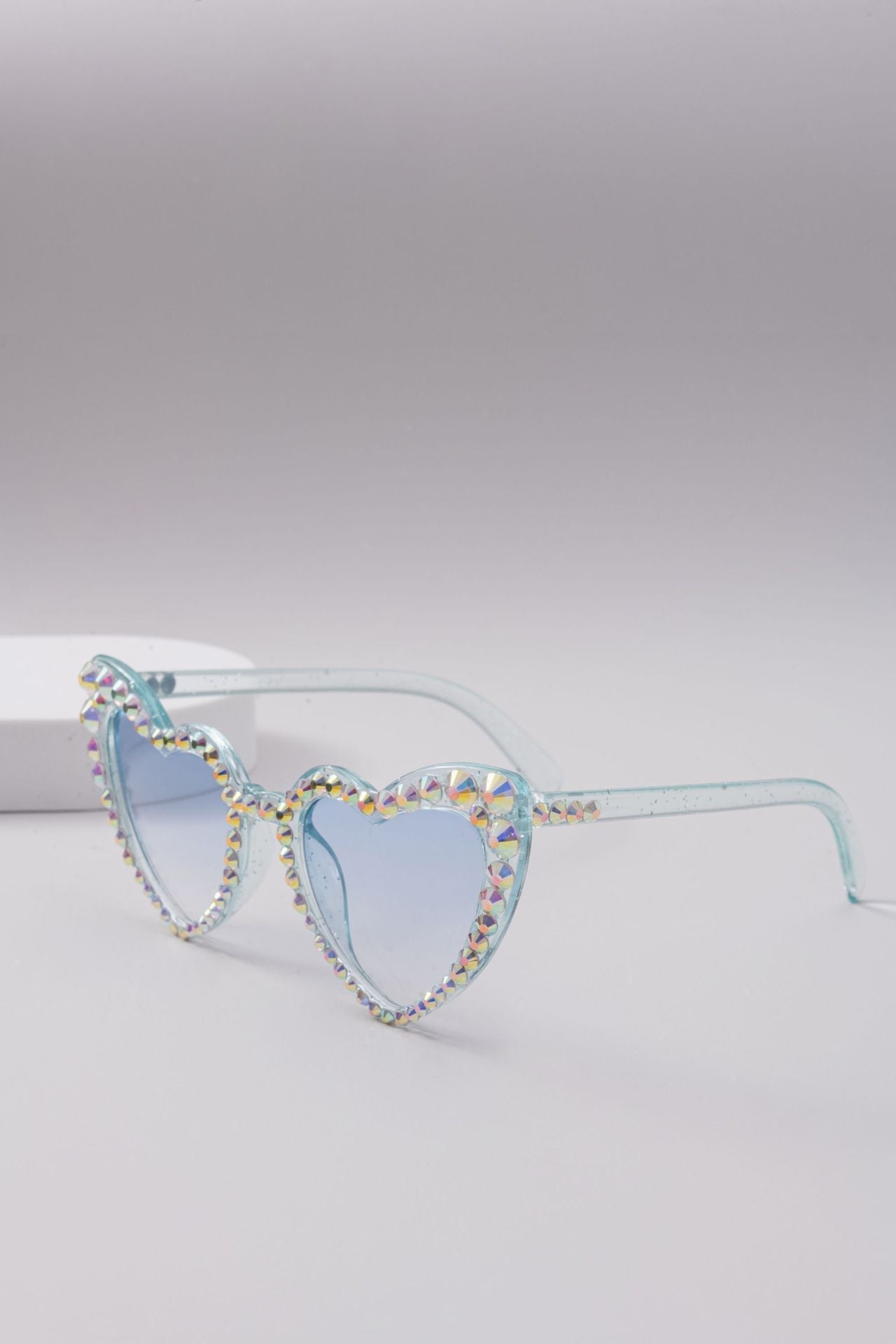 Lunettes de soleil en forme de cœur pour femmes 9