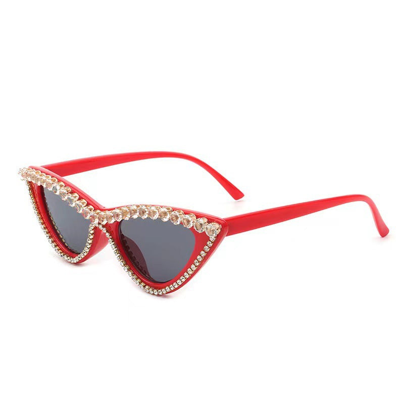 Lunettes de soleil femme œil de chat glamour 7