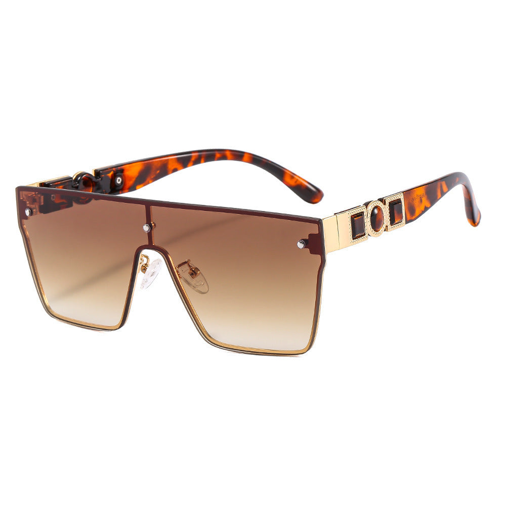 Lunettes de soleil oversize pour femme tendance 5