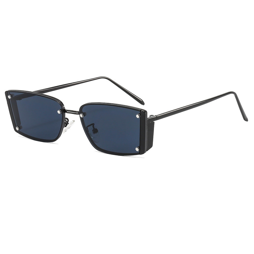 Lunettes de soleil pour femme avec monture géométrique 5