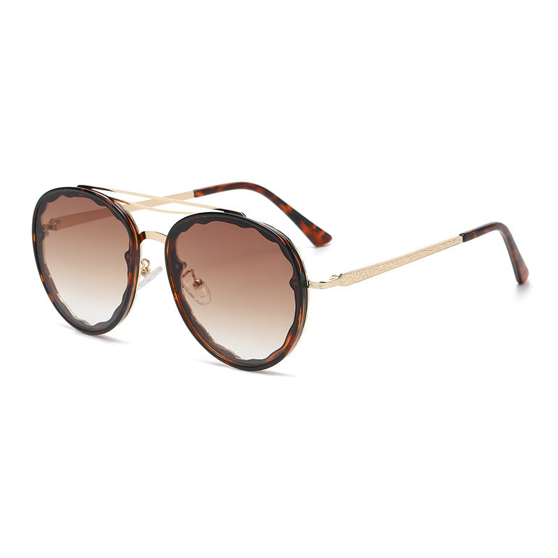 Lunettes de soleil pour femmes surdimensionnées modernes 6