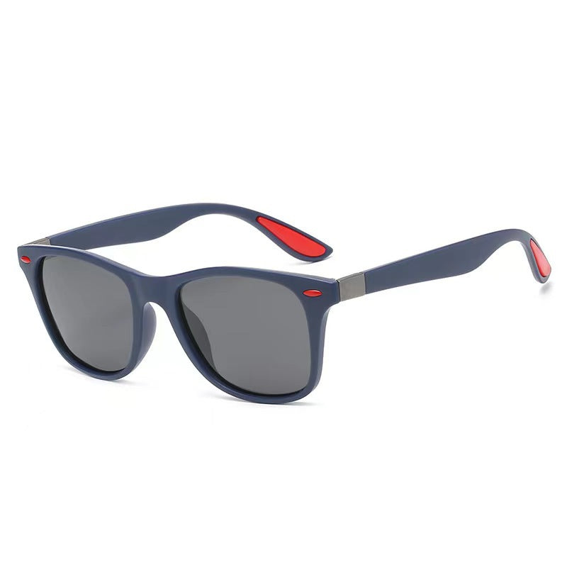 Lunettes de soleil rétro pour femmes avec monture robuste 9
