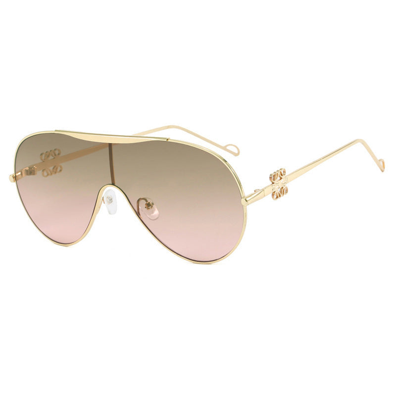 Lunettes de soleil sportives pour femmes Shield 10