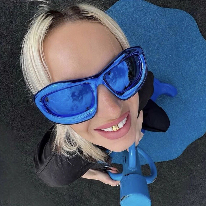 Lunettes de soleil sportives pour femmes au design moderne 2