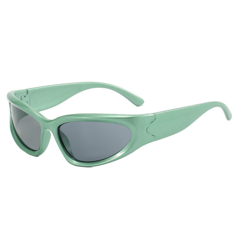 Lunettes de soleil sportives pour femmes au design moderne 8