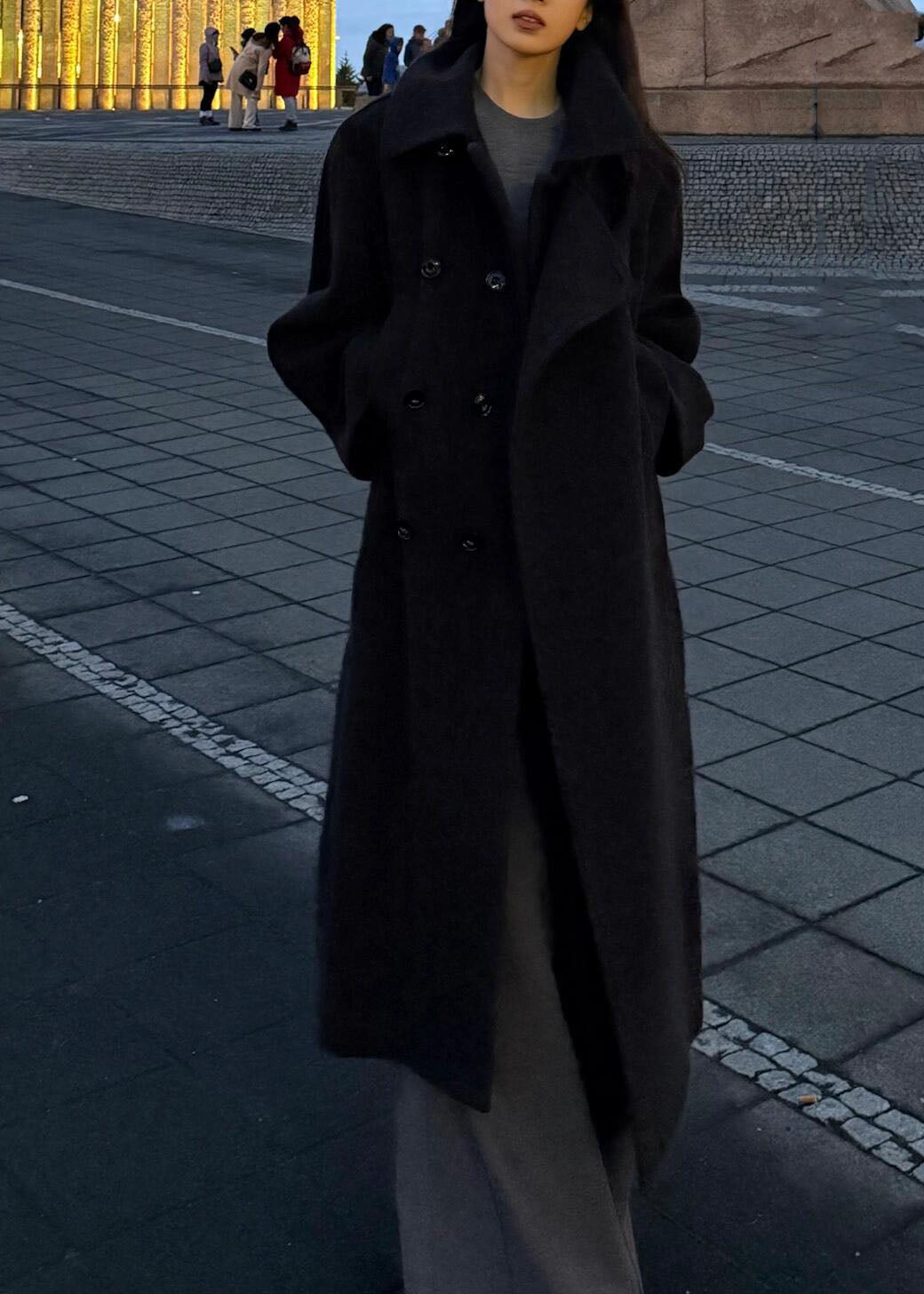 Manteau long pour femme style patchwork à coupe ample 1
