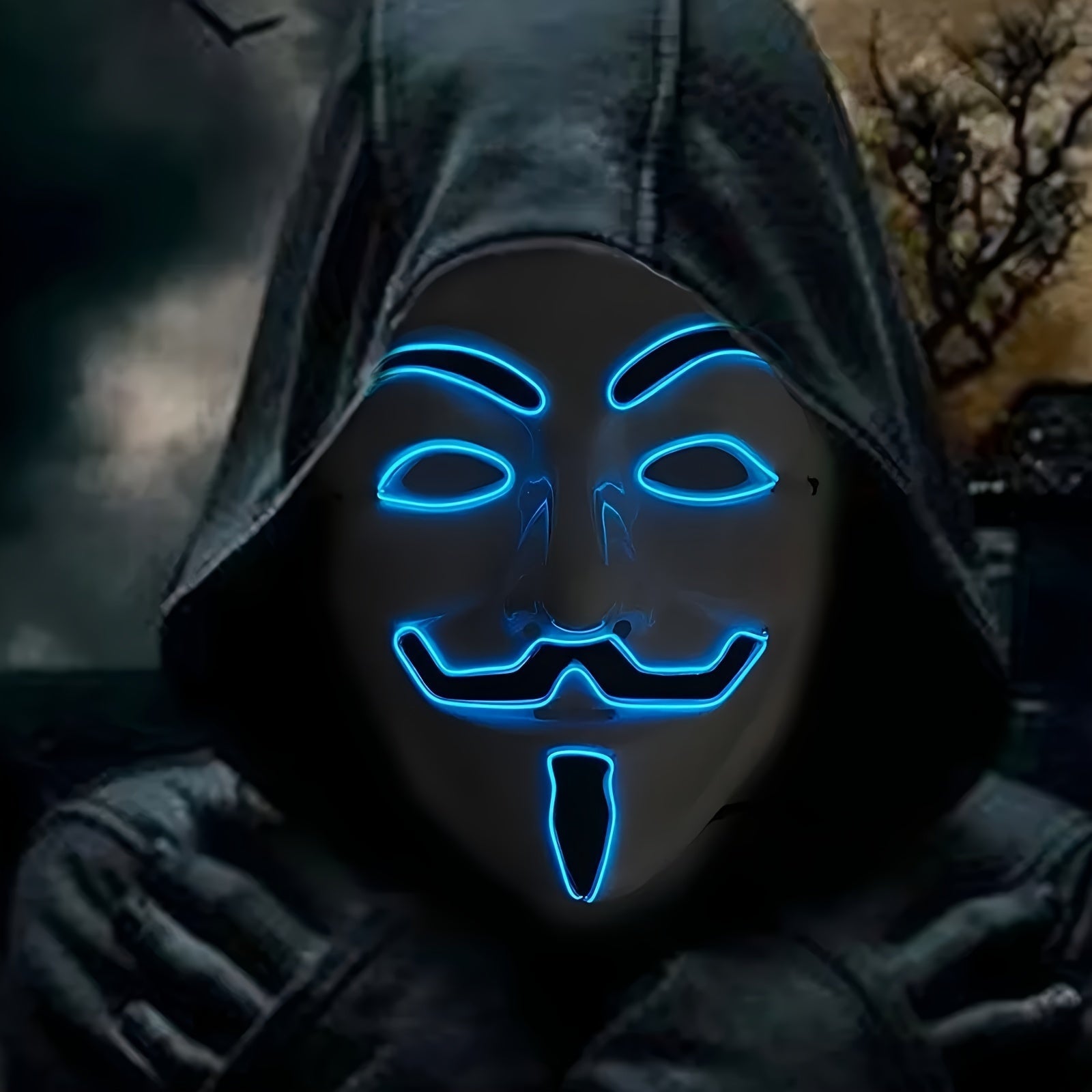 Masque Deguisement LED Anonyme Pour Hommes Halloween - Look Mystérieux et Captivant 3