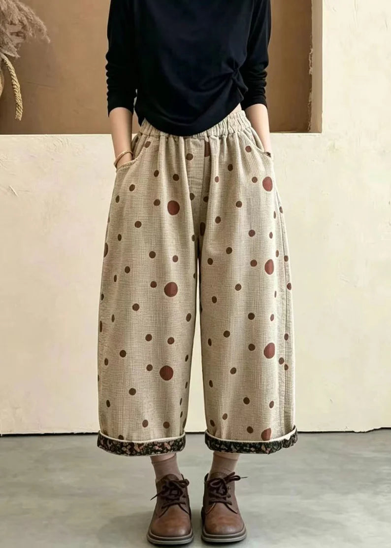 Pantalon court à pois pour femme avec poches et revers 2
