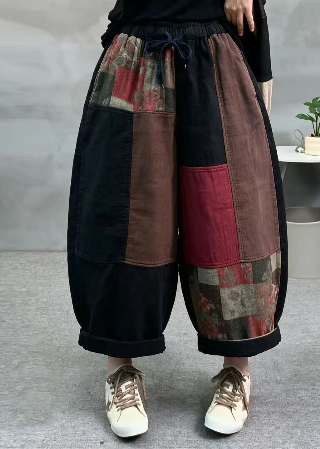 Pantalon court décontracté à taille élastique pour femme 2