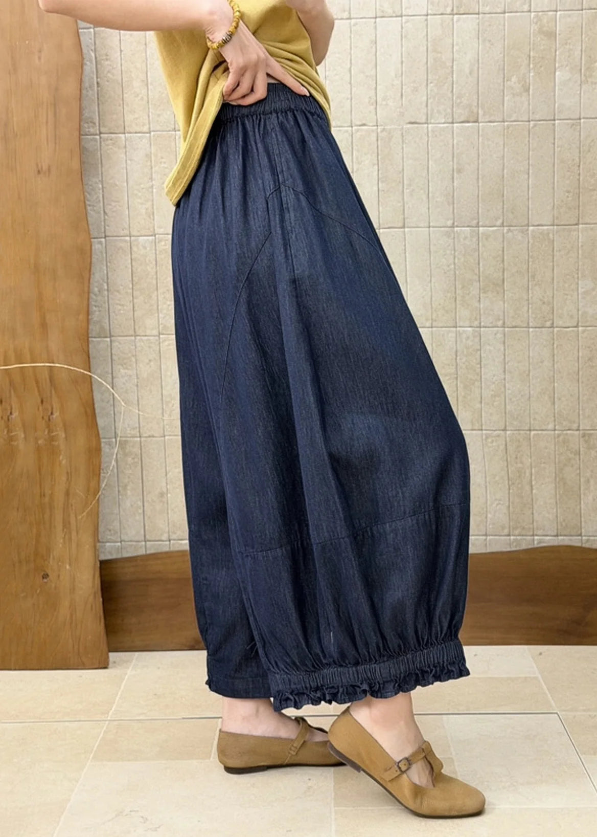 Pantalon large pour femme style patchwork à poches volantées 3