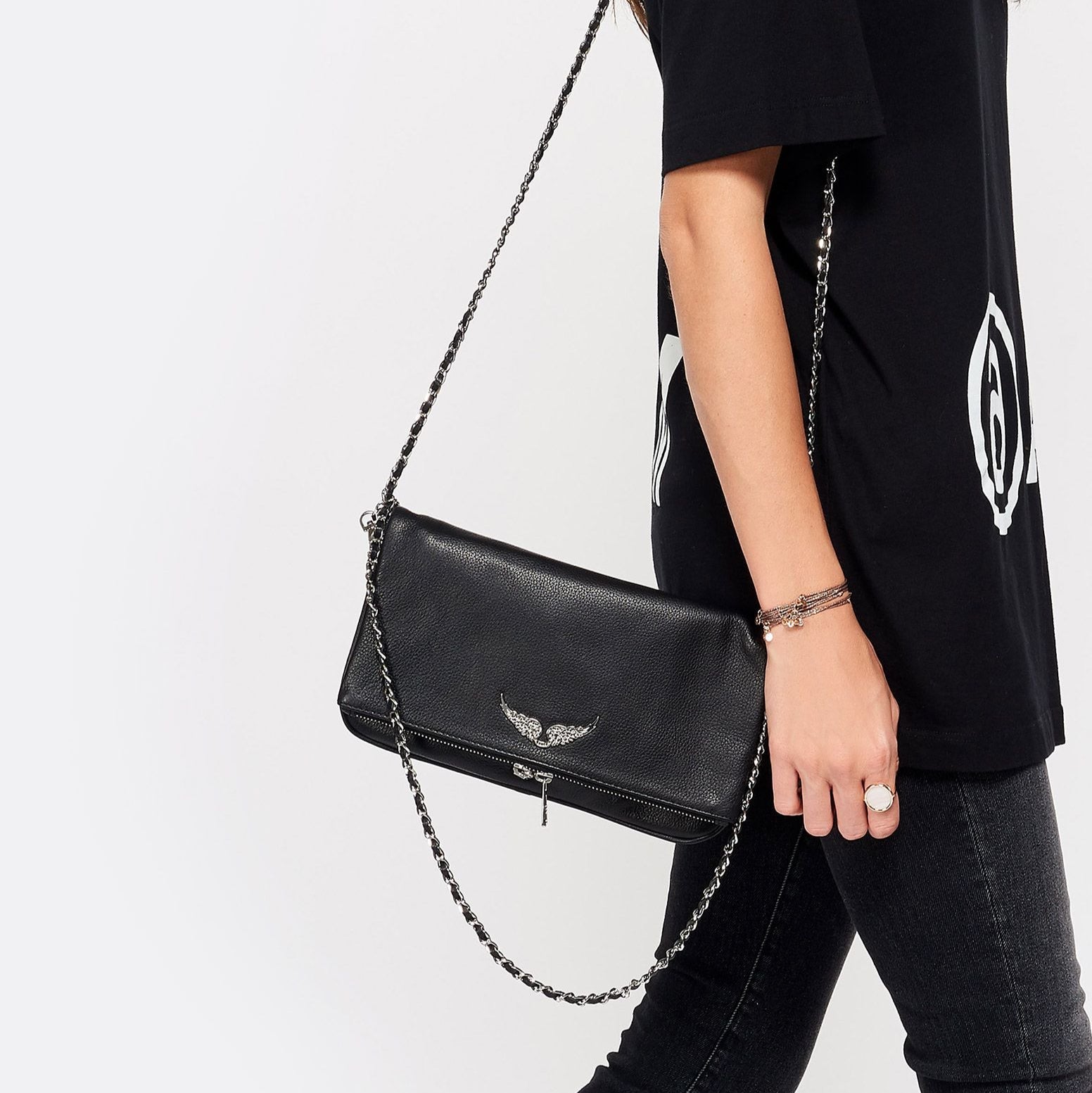 Pochette Femme Chic Minimaliste pour Toutes Occasions 1