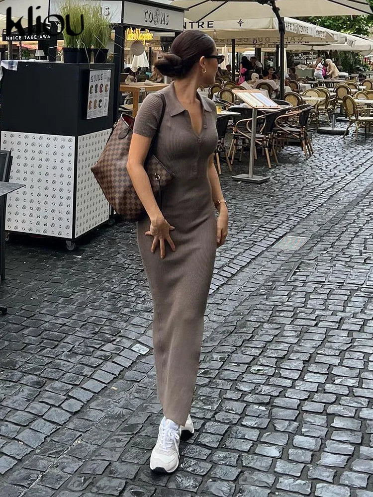 Robe Longue Femme Chic avec Col Rabattu et Fente Latérale 2