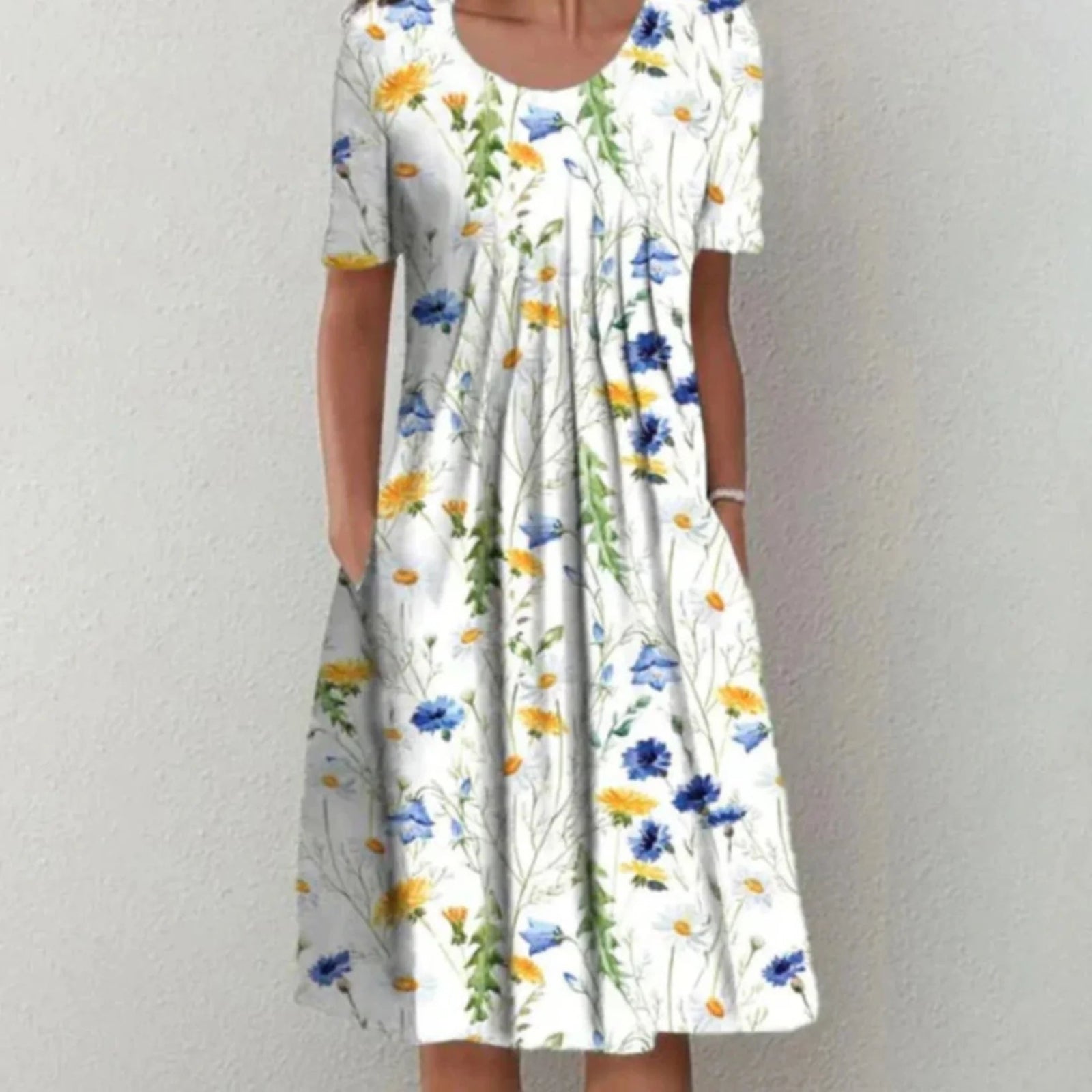 Robe Midi Fleurie pour Femmes à Manches Courtes 1