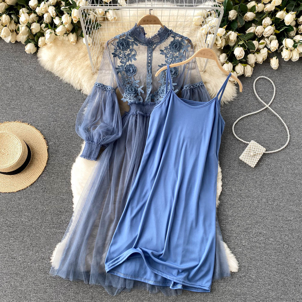 Robe d'Automne Femme Col Montant et Manches Lanternes 1