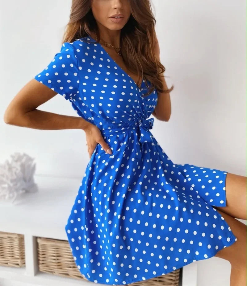 Robe d'été à manches courtes pour femmes à pois 4
