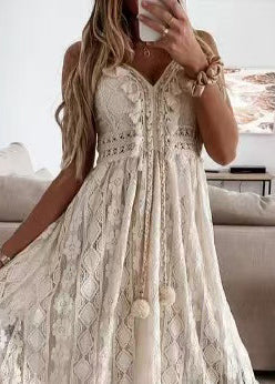 Robe d'été femme style bohème à dentelle et motifs boules 2