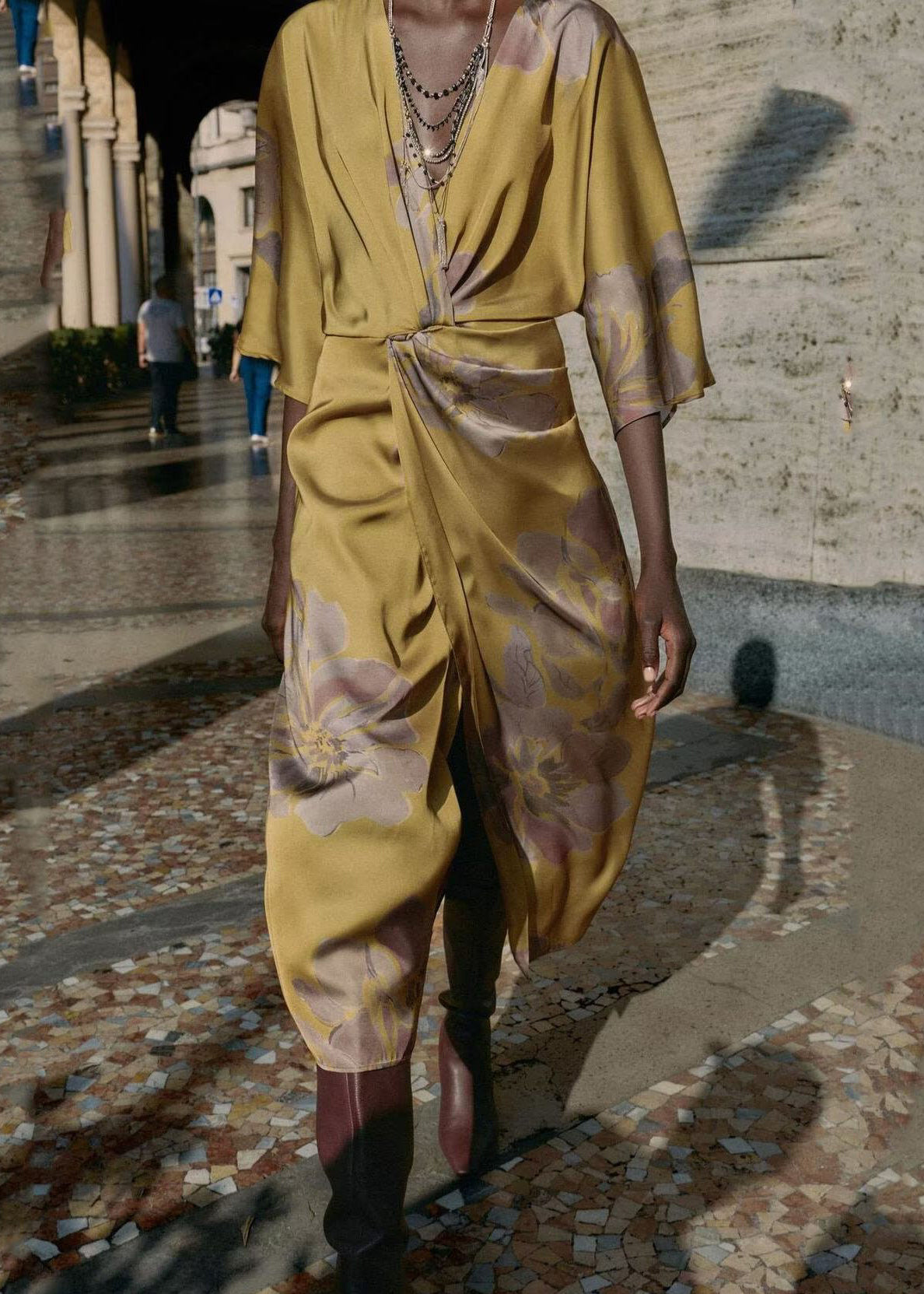 Robe longue femme à col en V imprimée froissée 0