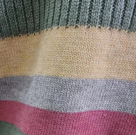 Sweat à Capuche Homme Élégant en Coton Moderne-3