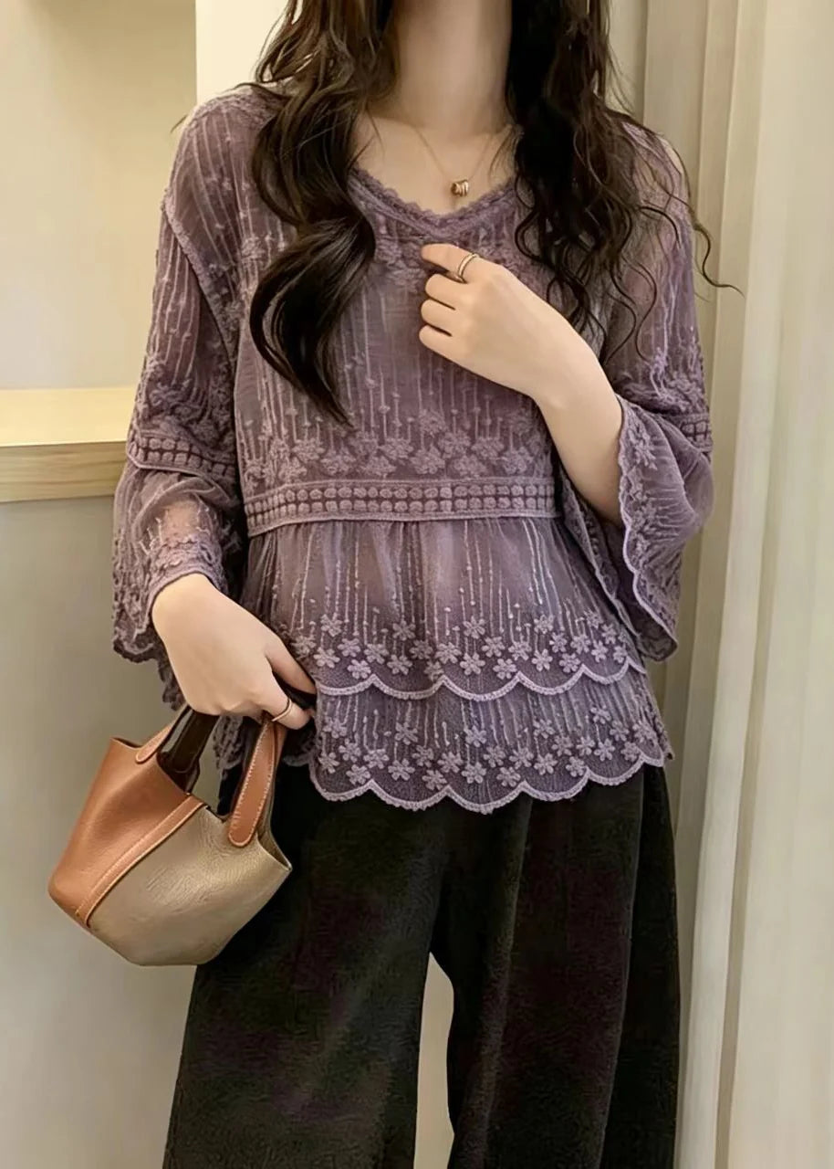 Top Femme à Col V et Manches Évasées Brodées 3