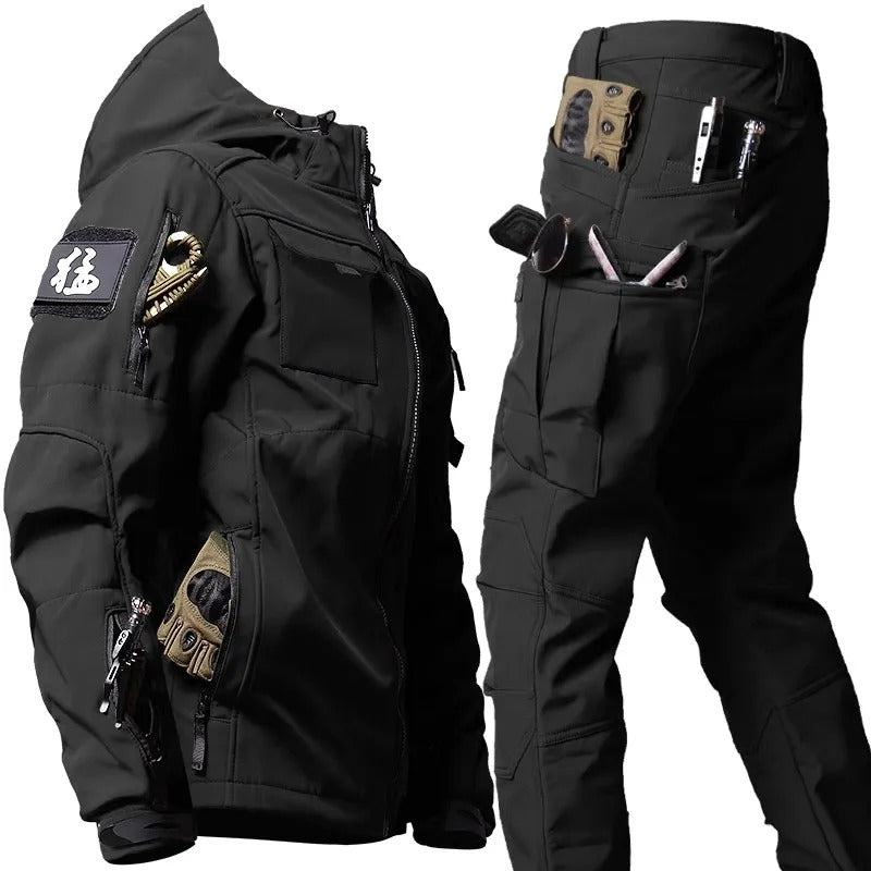 Veste imperméable à capuche pour hommes 1
