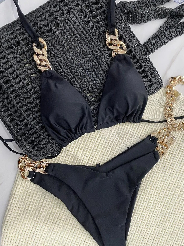 Ensemble de bikini dos nu à chaînes dorées