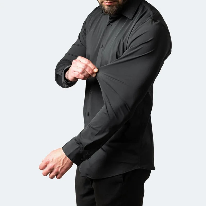 Chemise d'affaires ajustée pour hommes