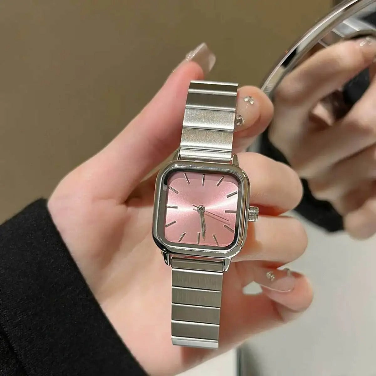Montre de ceinture en acier de luxe pour femmes