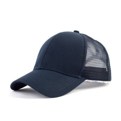 Casquette de baseball à chignon désordonné