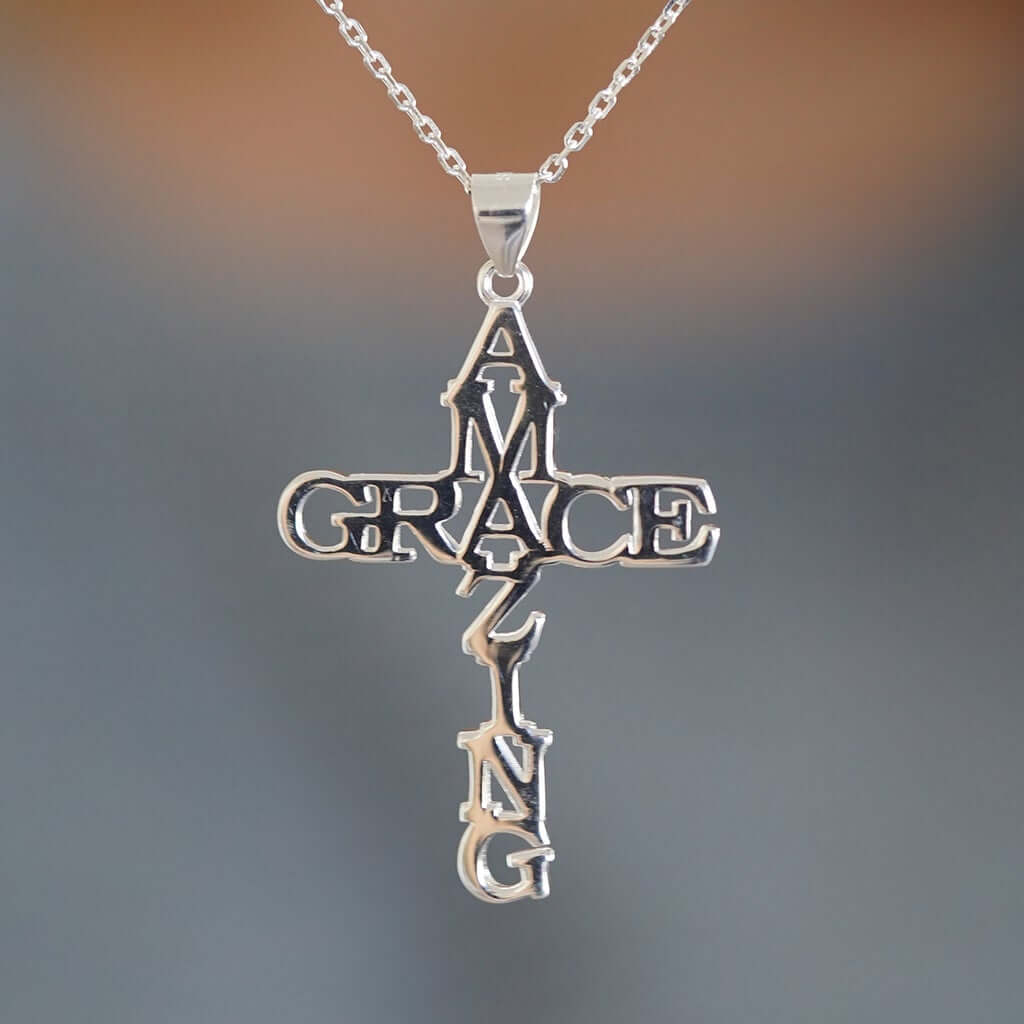 Collier Croix Amazing Grace