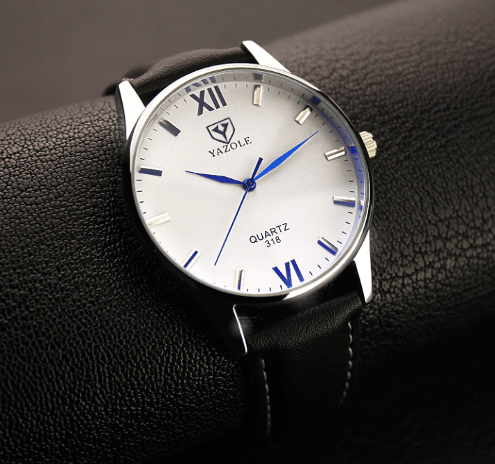 Montre-bracelet en cuir pour hommes