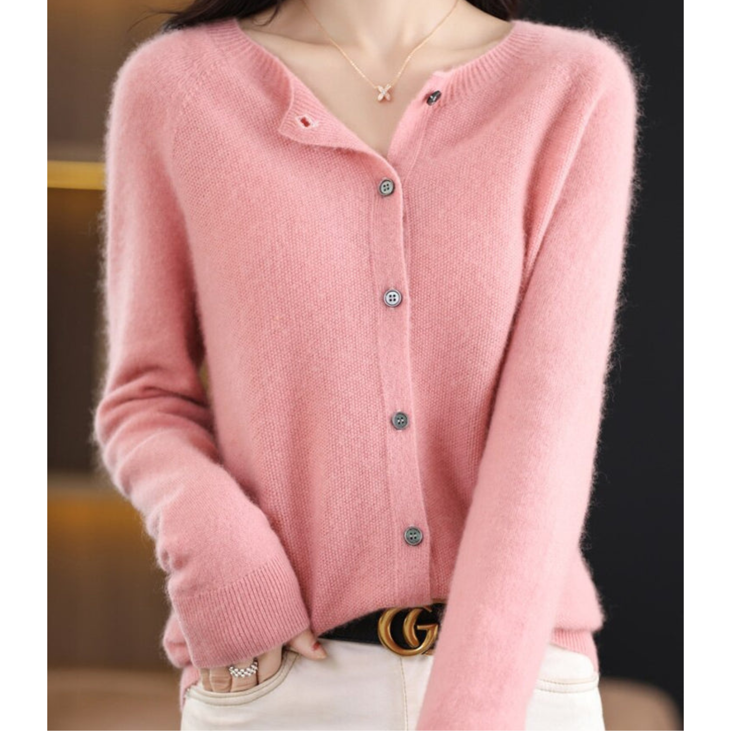 Variant image for Pull Femme Col en V en Laine Pure Ajusté-7