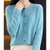Variant image for Pull Femme Col en V en Laine Pure Ajusté-19