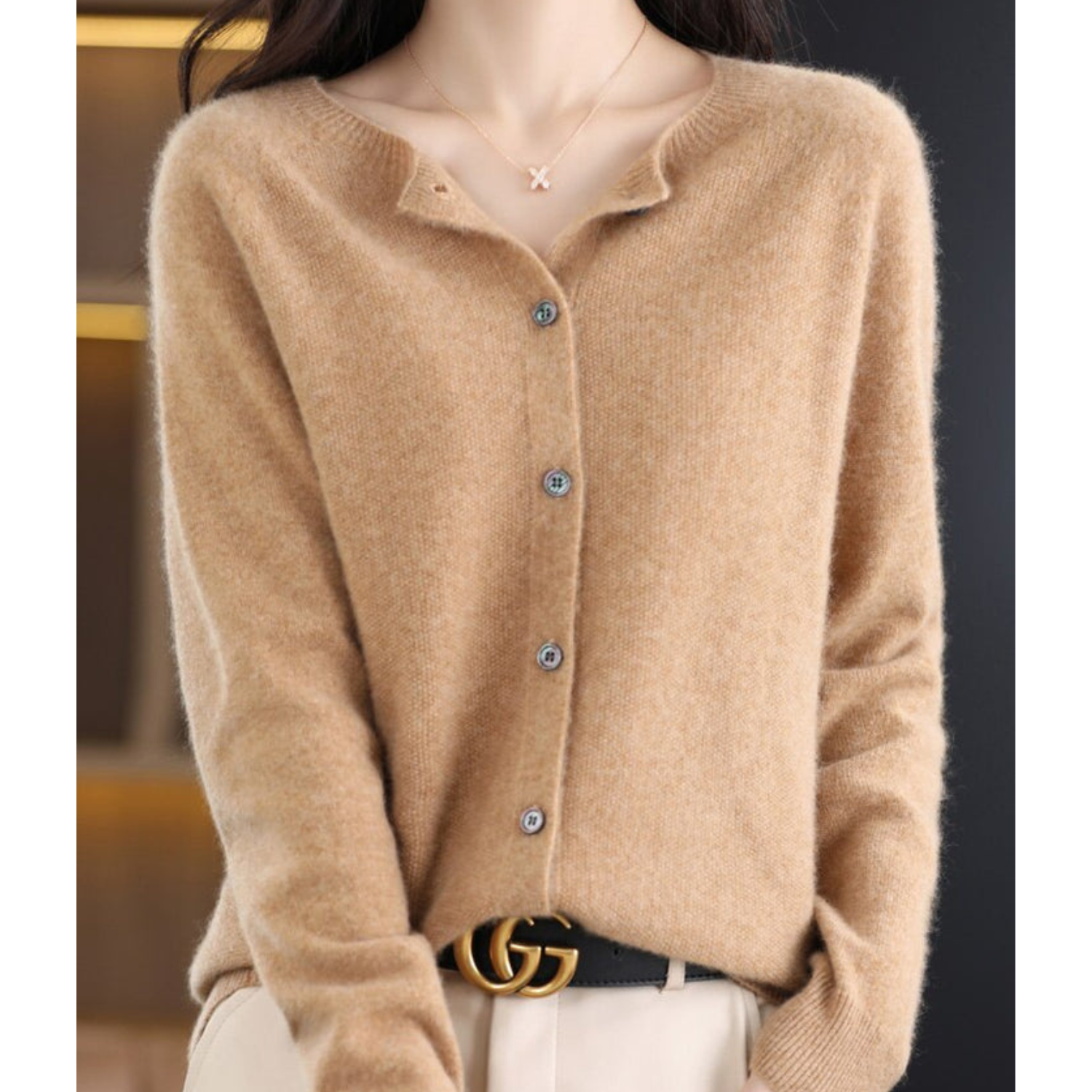 Variant image for Pull Femme Col en V en Laine Pure Ajusté-61