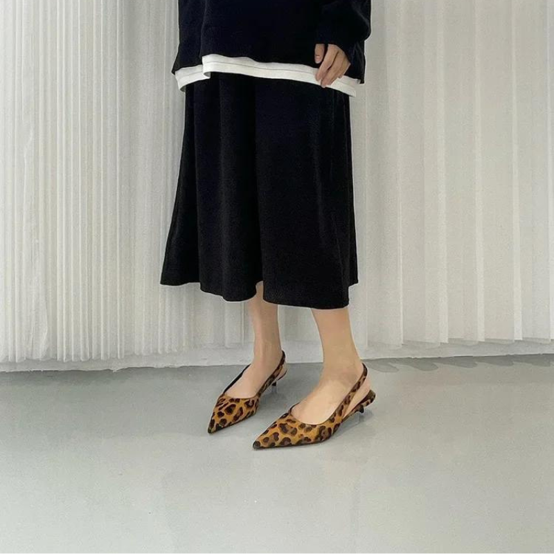 Talons pointus en léopard